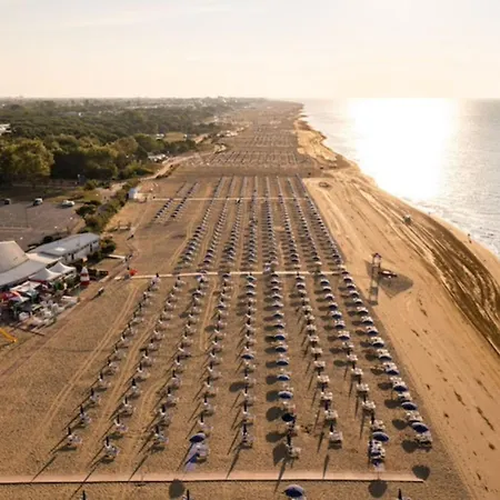 Bright 50mt From The Sea