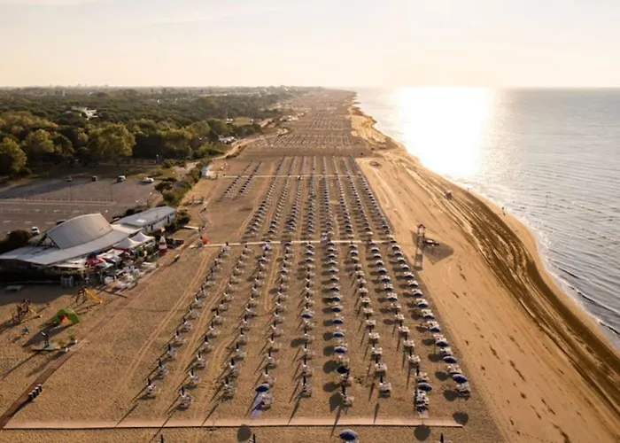 Bright 50mt From The Sea